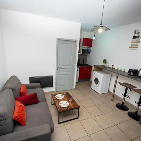 O Coin Des Voyageurs - Wifi, Tv, Terrasse *