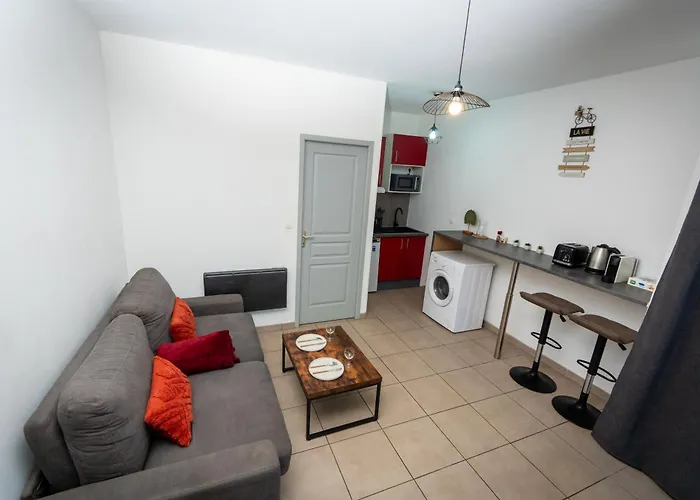 O Coin Des Voyageurs - Wifi, Tv, Terrasse *