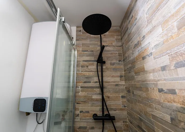 O Coin Des Voyageurs - Wifi, Tv, Terrasse Toulouse