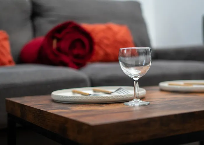 O Coin Des Voyageurs - Wifi, Tv, Terrasse * Toulouse