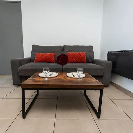 Апартаменты O Coin Des Voyageurs - Wifi, Tv, Terrasse